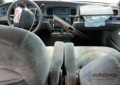 1999 Mercury Grand Marquis Gs z USA, uszkodzony, nr VIN 2MEFM74W6XX605348